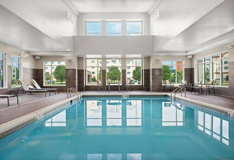 هتل Residence Inn By Marriott East Peoria