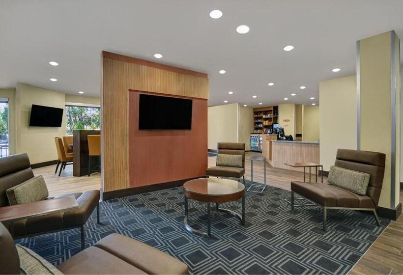 هتل Towneplace Suites By Marriott Grand Rapids Wyoming