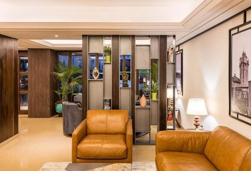 هتل Udaan Himalayan Suites And Spa