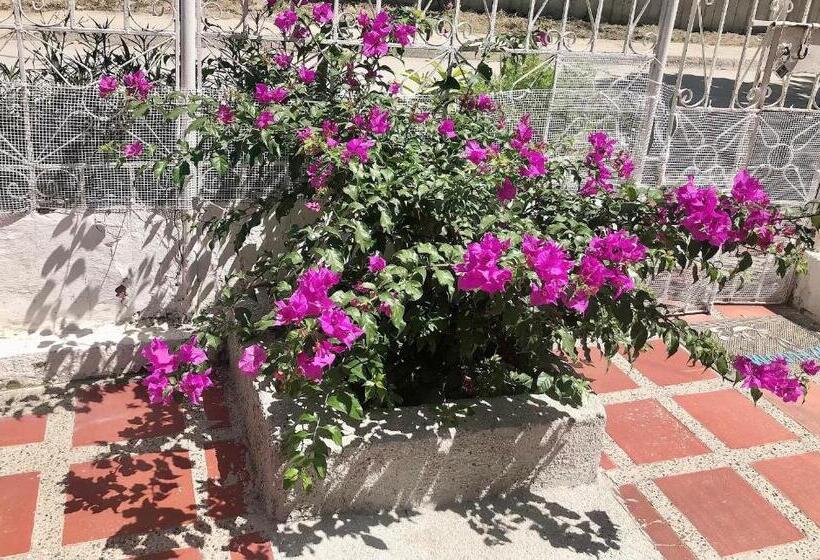 پانسیون Casa Hospedaje Villaluz A 5 Minutos De La Playa