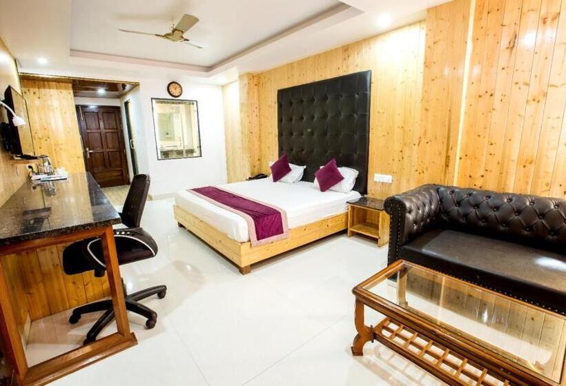 Resort The Alpine