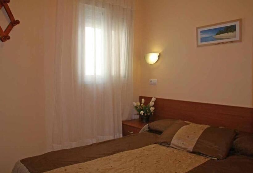 Agusti Hostal