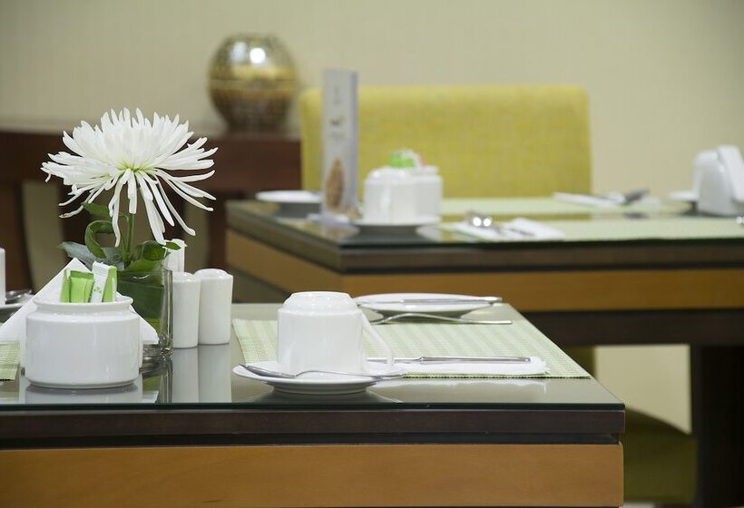 Fotos del hotel Al Khoory Hotel Apartments Al Barsha:  42