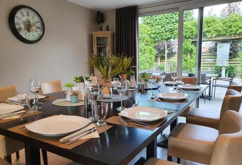 هتل B&b De Edelsteen