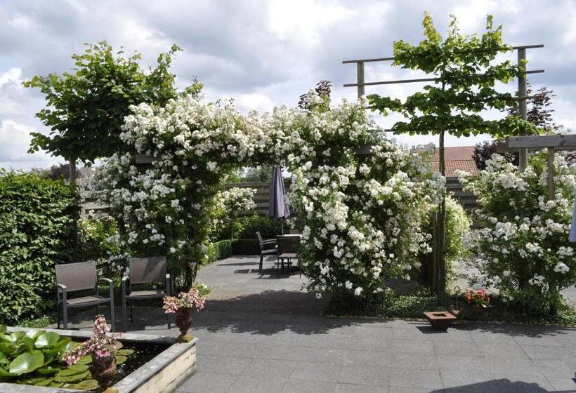 هتل B&b De Edelsteen