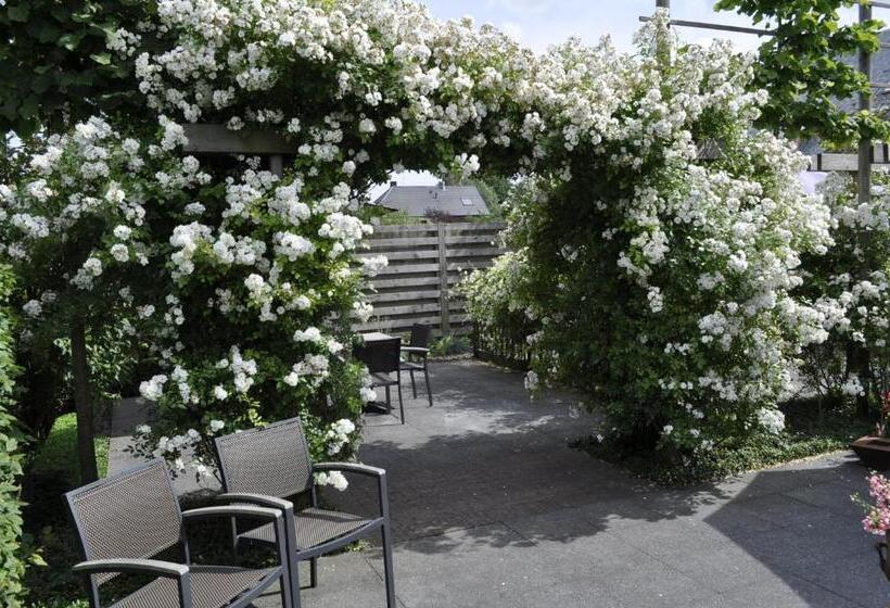 هتل B&b De Edelsteen