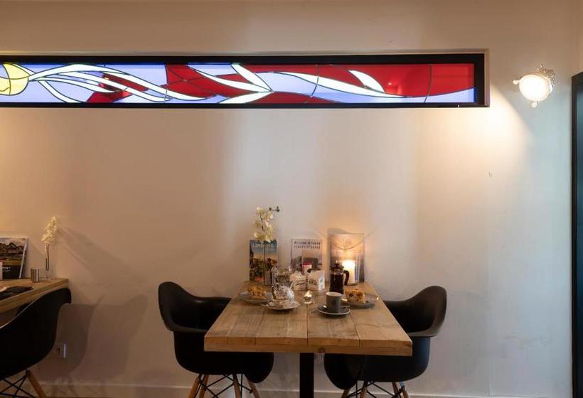 Отель B&b Montenakerhof