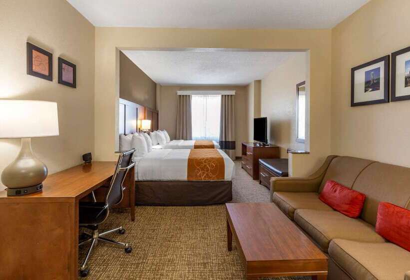 Hotel Comfort Suites Raleigh Walnut Creek