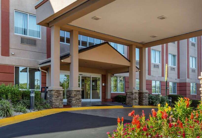 هتل Comfort Suites Raleigh Walnut Creek