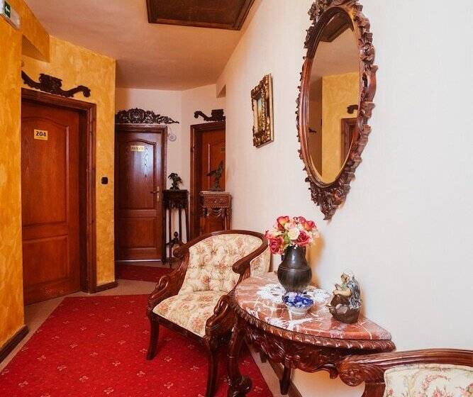 هتل Dallas Residence