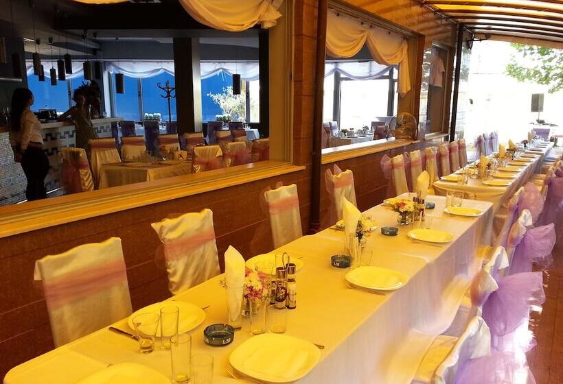 Fotos del hotel Elate Plaza Hotel:  18