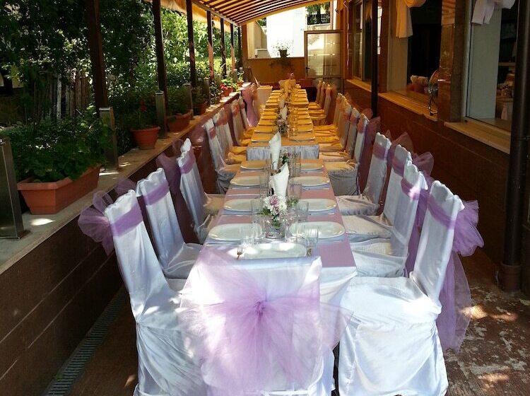 Fotos del hotel Elate Plaza Hotel:  3