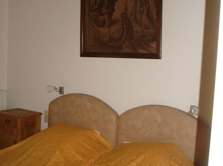 هتل Elckerlyck Inn