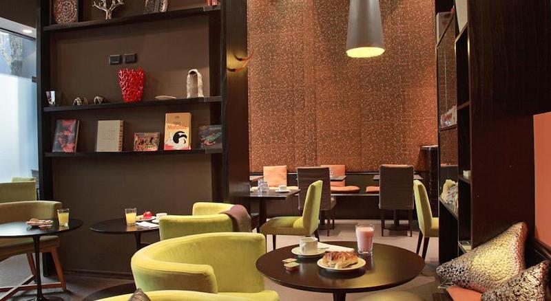 هتل Esplendor Palermo Hollywood