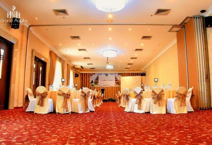 Fotos del hotel Grand Aquila  Bandung:  34
