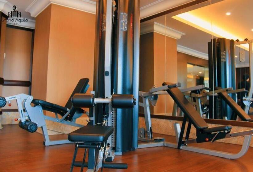Fotos del hotel Grand Aquila  Bandung:  53