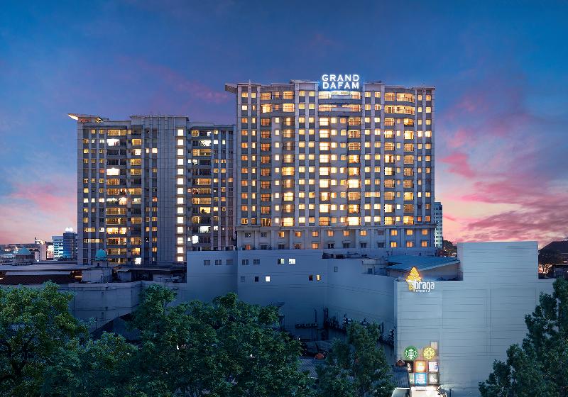Fotos del hotel Grand Dafam Braga Bandung:  30