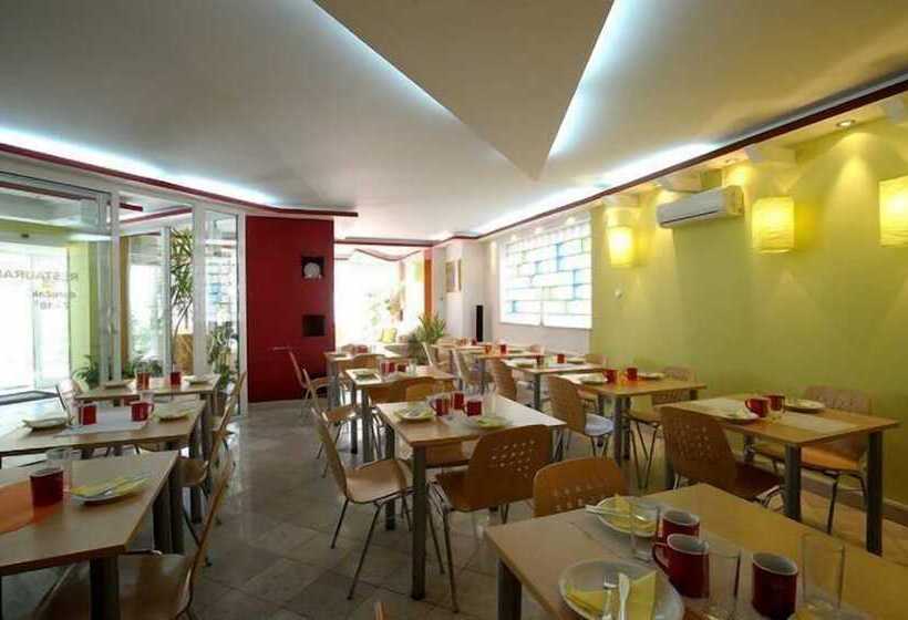 Fotos del hotel Hayat:  28 Fotos del hotel Hayat:  28