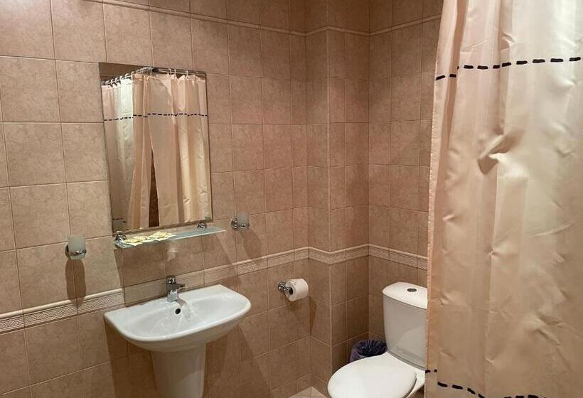 هتل Guesthouse Hitar Petar