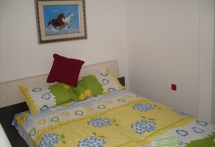 Fotos del hotel Hostel Gonzo:  4