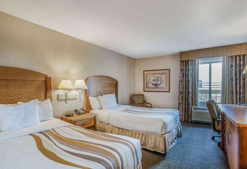 فندق La Quinta By Wyndham Islip   Macarthur Airport