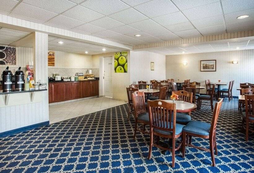 בית מלון כפרי The Inn At St Albans Trademark Collection By Wyndham
