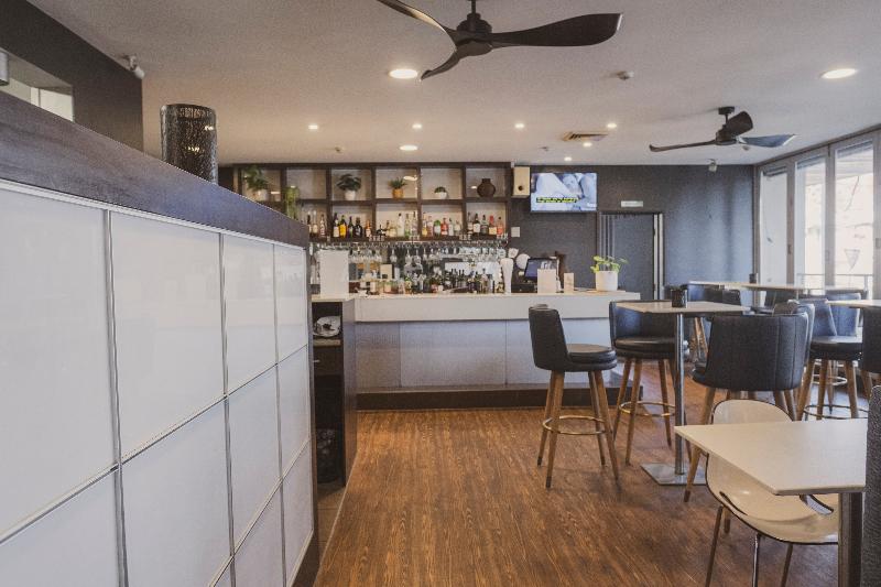 هتل Mercure Centro Port Macquarie