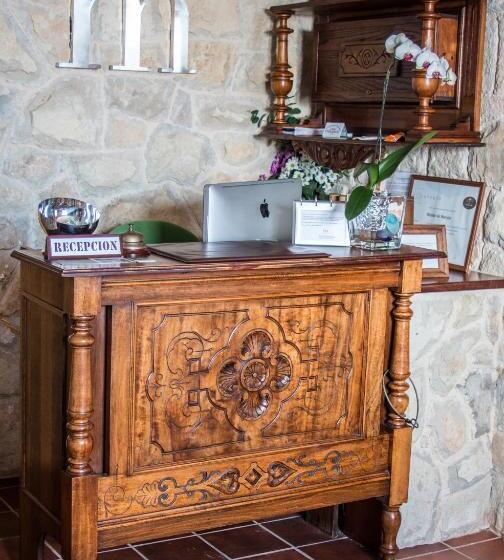 هتل Mirador De Moriyón