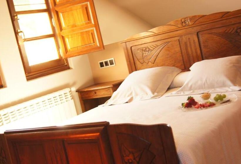 هتل Mirador De Moriyón