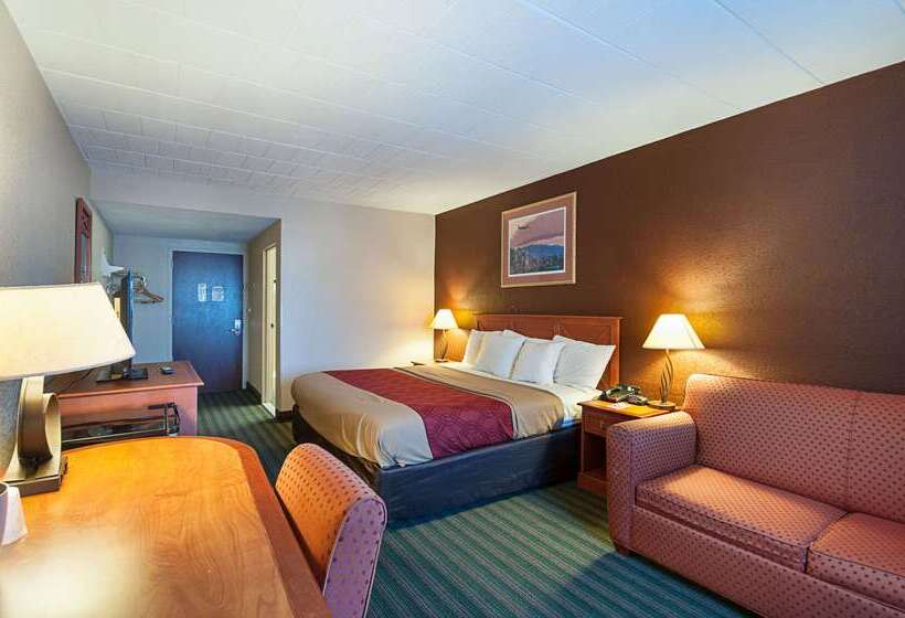 هتل Quality Inn Near Pimlico Racetrack
