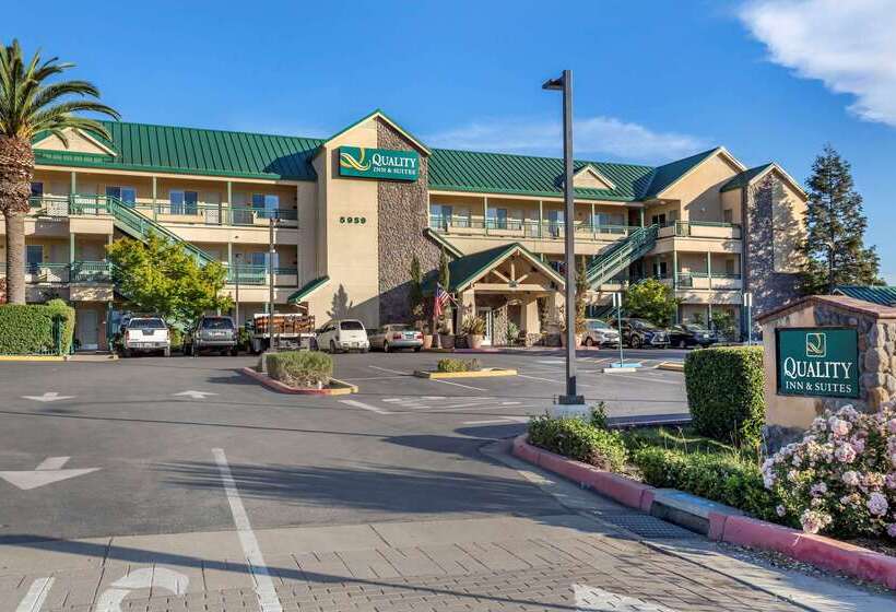 ホテル Quality Inn & Suites Livermore Wine Country