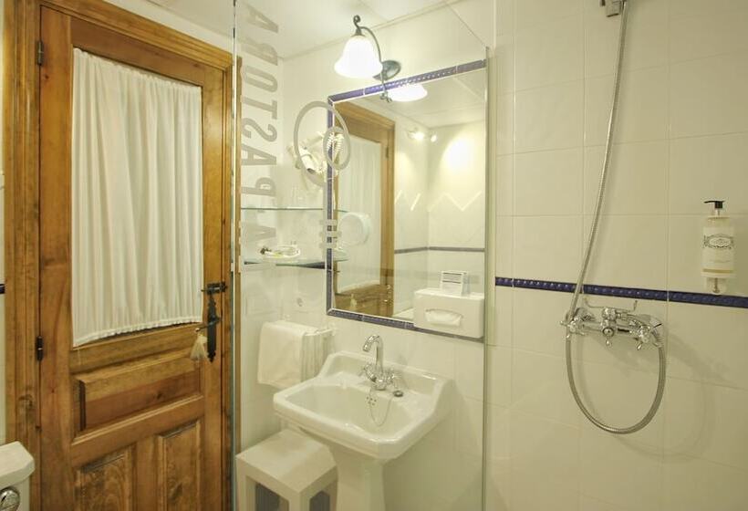 בית מלון כפרי Posada De Uncastillo