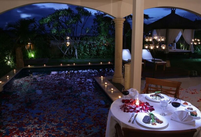 호텔 The Beverly Hills Bali A Luxury Villas & Spa