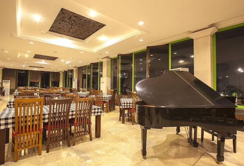 Отель The Beverly Hills Bali A Luxury Villas & Spa