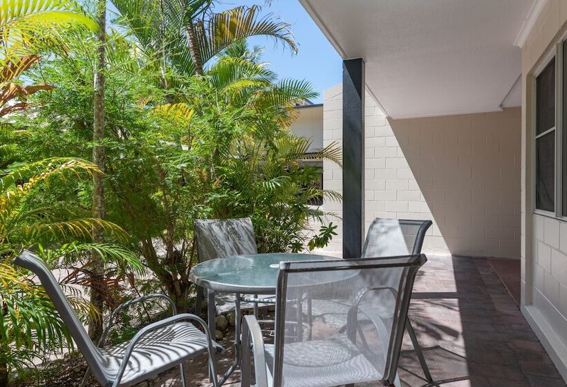 Lychee Tree Holiday Apartments