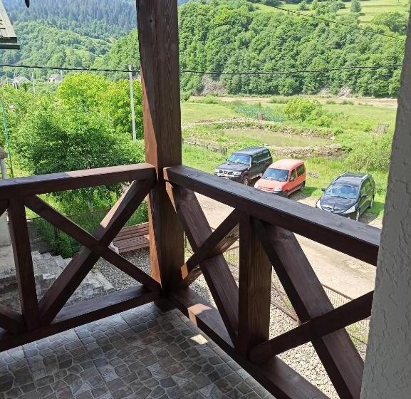 Bed and Breakfast гостьовий дім тая