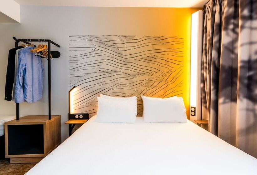 B&b Hotel Le Port Marly Saint Germain En Laye