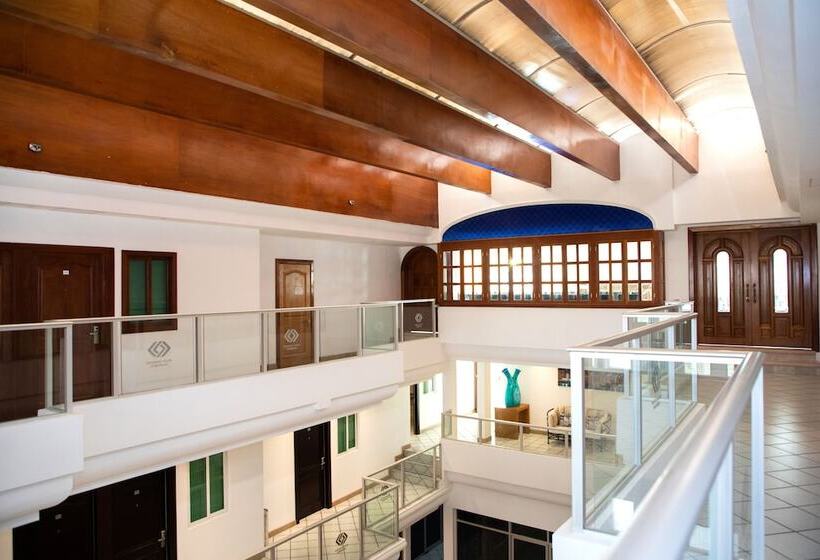 هتل Boutique Plaza Doradas
