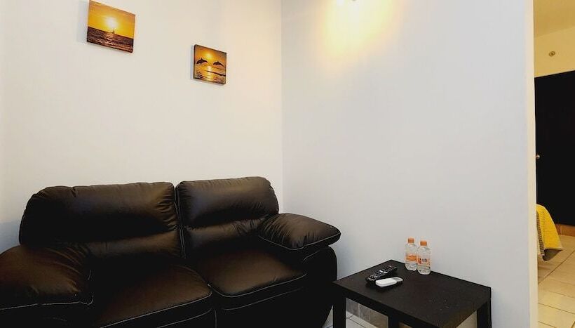 هتل Boutique Plaza Doradas