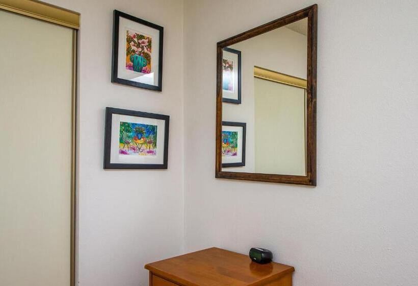 فندق Hi Tide Resort