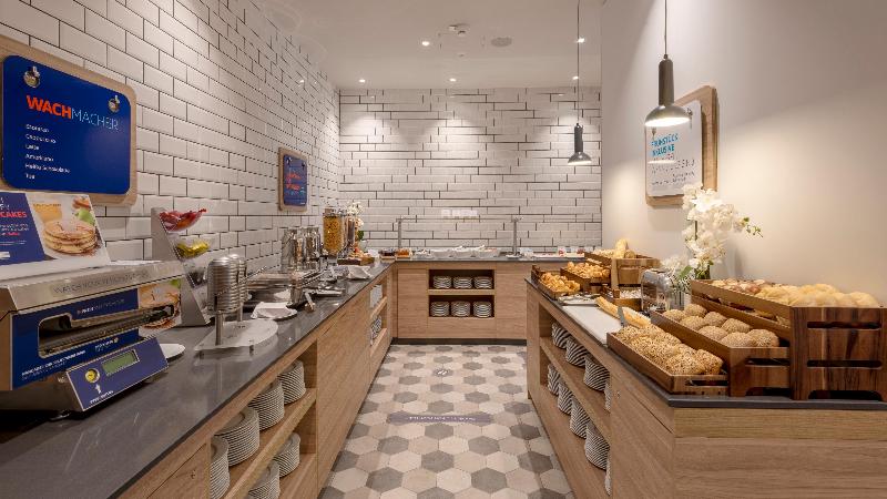 هتل Holiday Inn Express   Offenbach, An Ihg