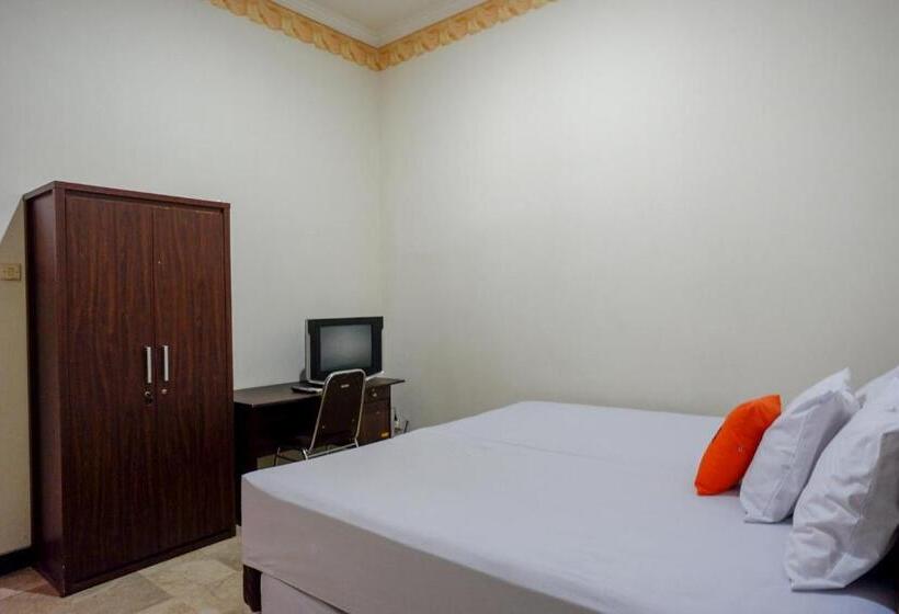 هتل Koolkost Near Kawasan Simpang Lima Semarang