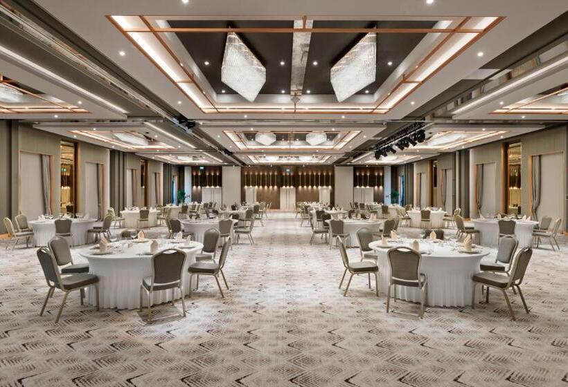 هتل Limak Skopje Luxury