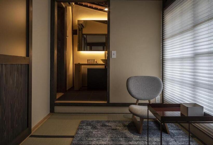 Nipponia Hotel Ozu Castle Town
