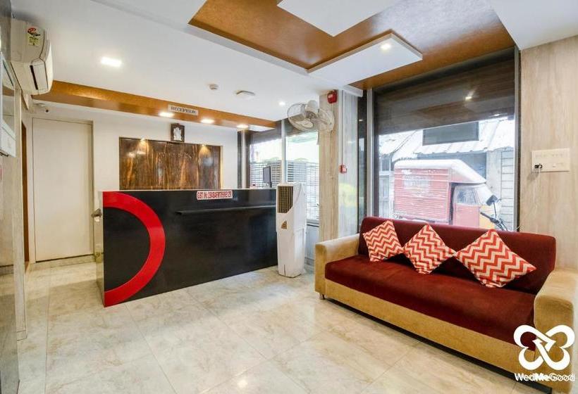 فندق Oyo 71538 Royal Residency