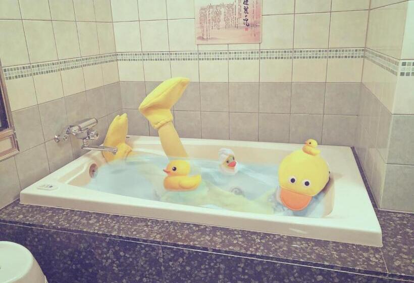 هتل The I Adult Only