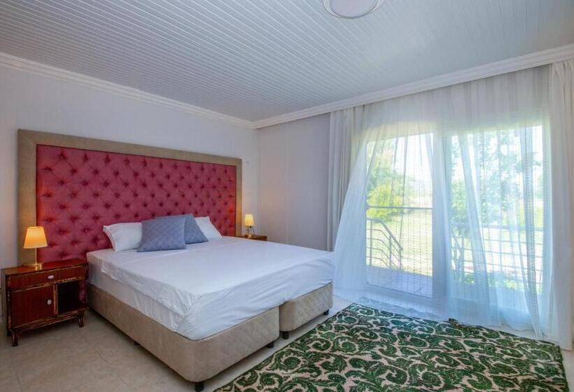 Hotel Bhavana Gökova