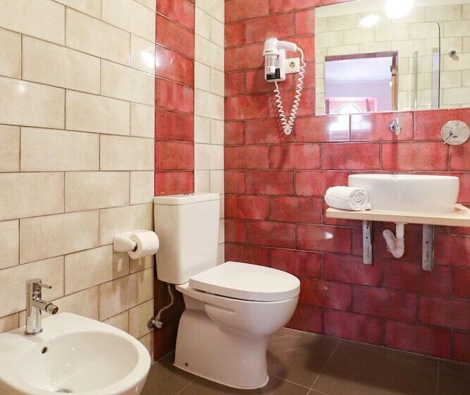 Tilia Hostel