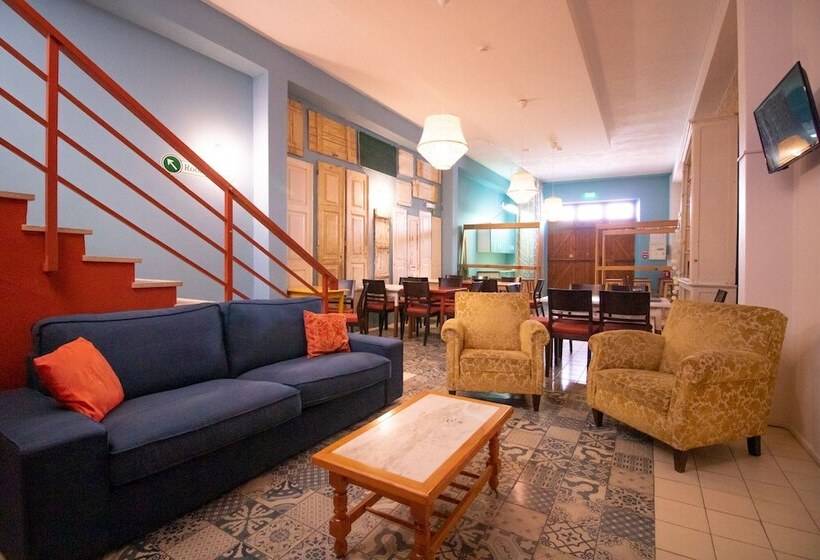 Tilia Hostel