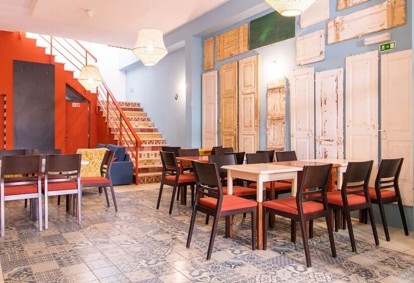 Tilia Hostel